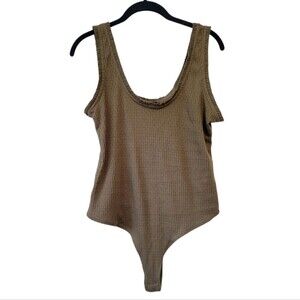 Wild Fable Olive Green Textured Scoop Neck Bodysuit Size Large